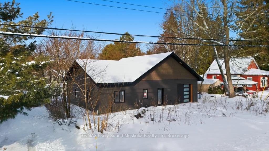 1232 518 Highway, Seguin, ON, exterior