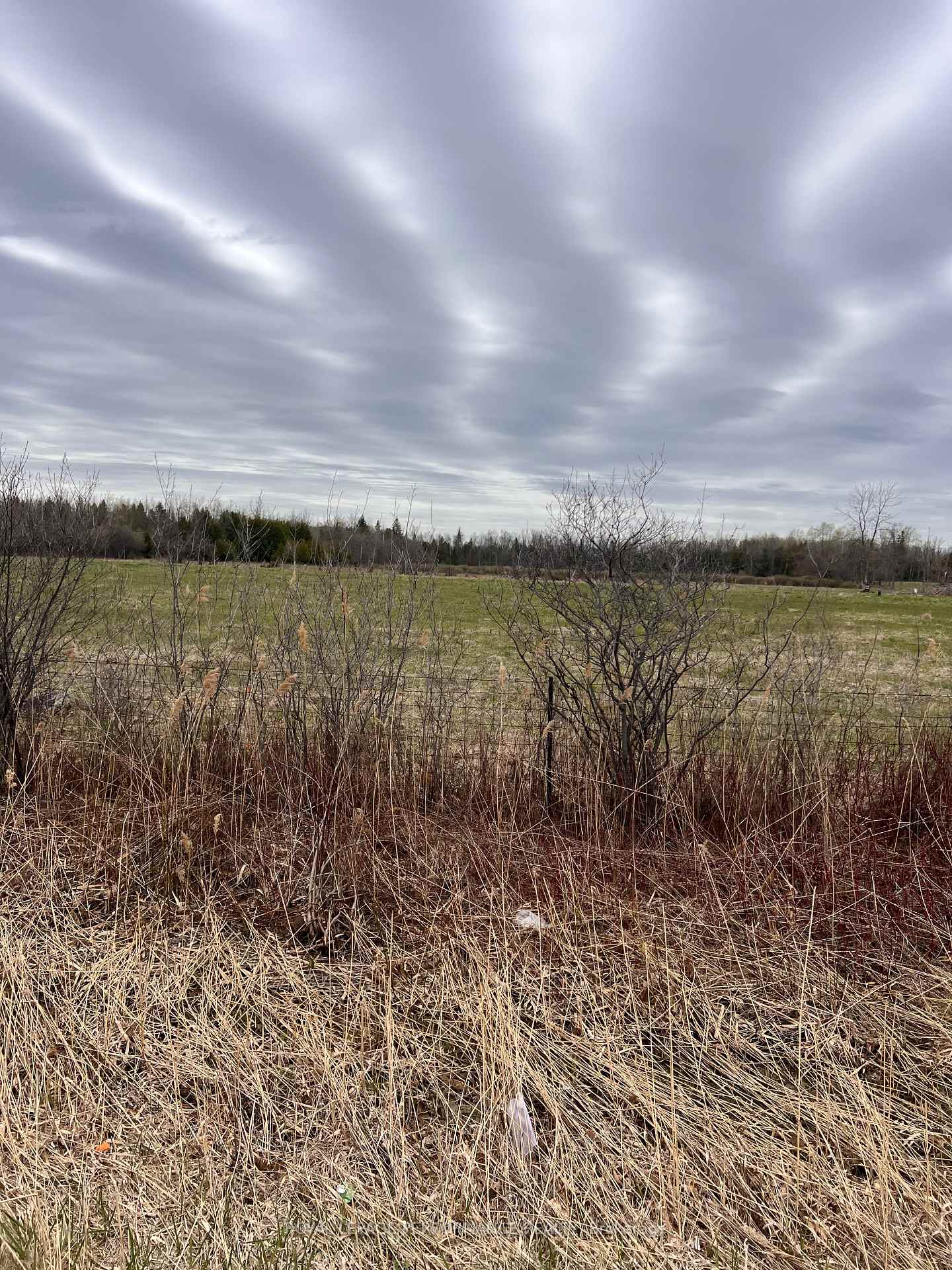 1548 DWYER HILL Road, Stittsville - Munster - Richmond, ON, exterior
