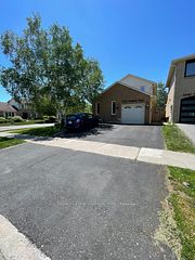 1538 Amberlea Road, Pickering, ON, exterior