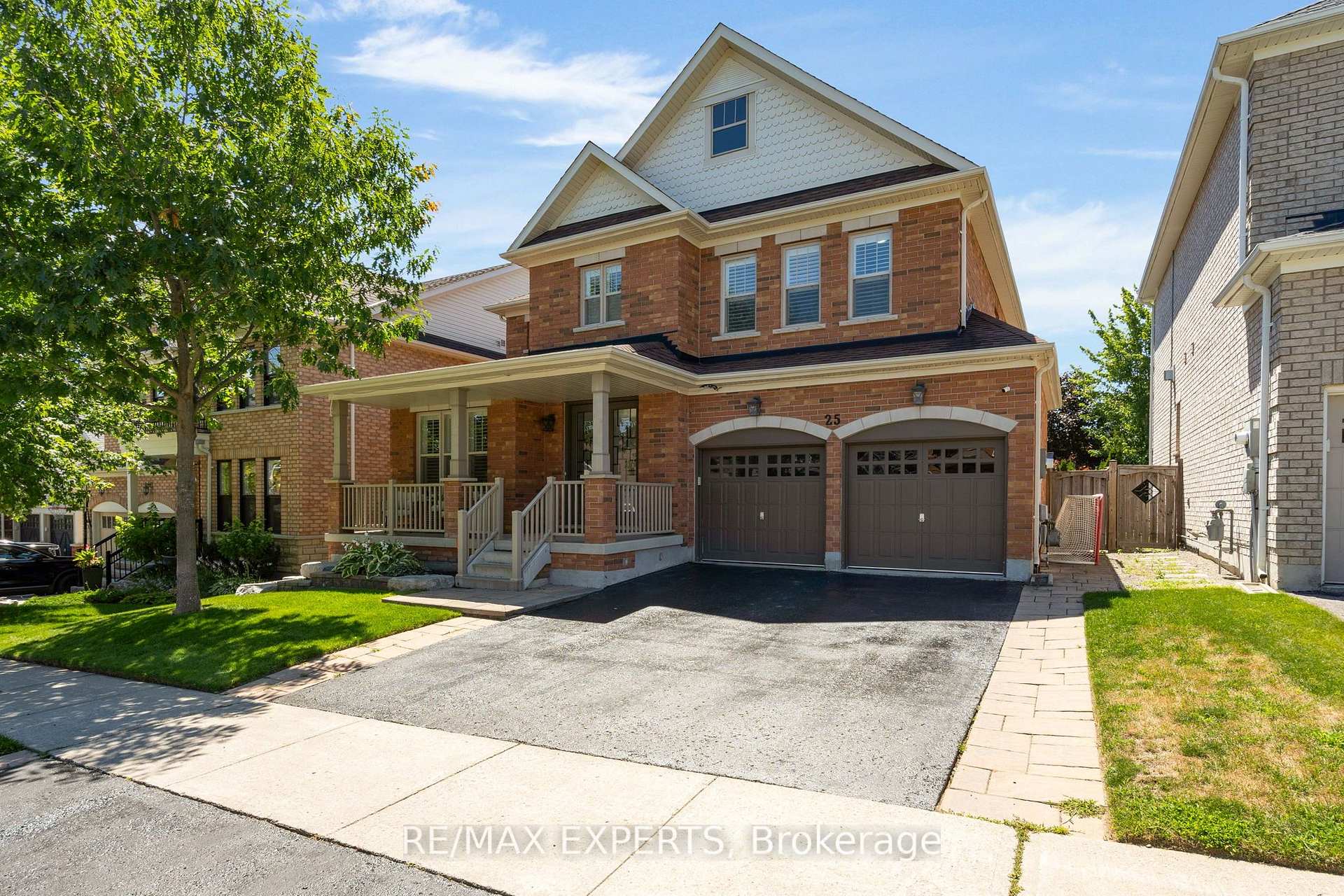 25 Mccandless Court, Caledon, ON, exterior