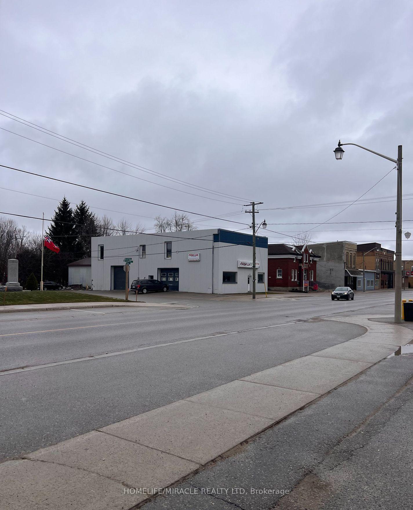 625 Turnberry Street, Huron East, ON, exterior