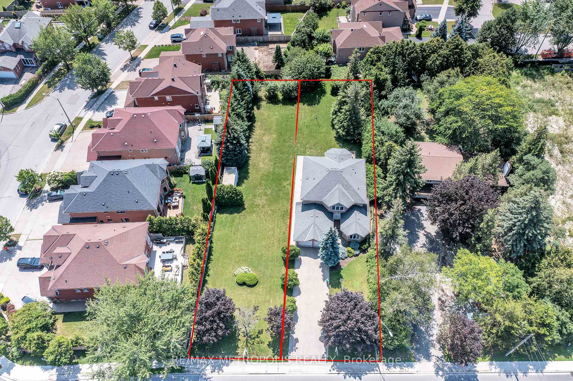 5097 14th Avenue, Markham, ON, exterior