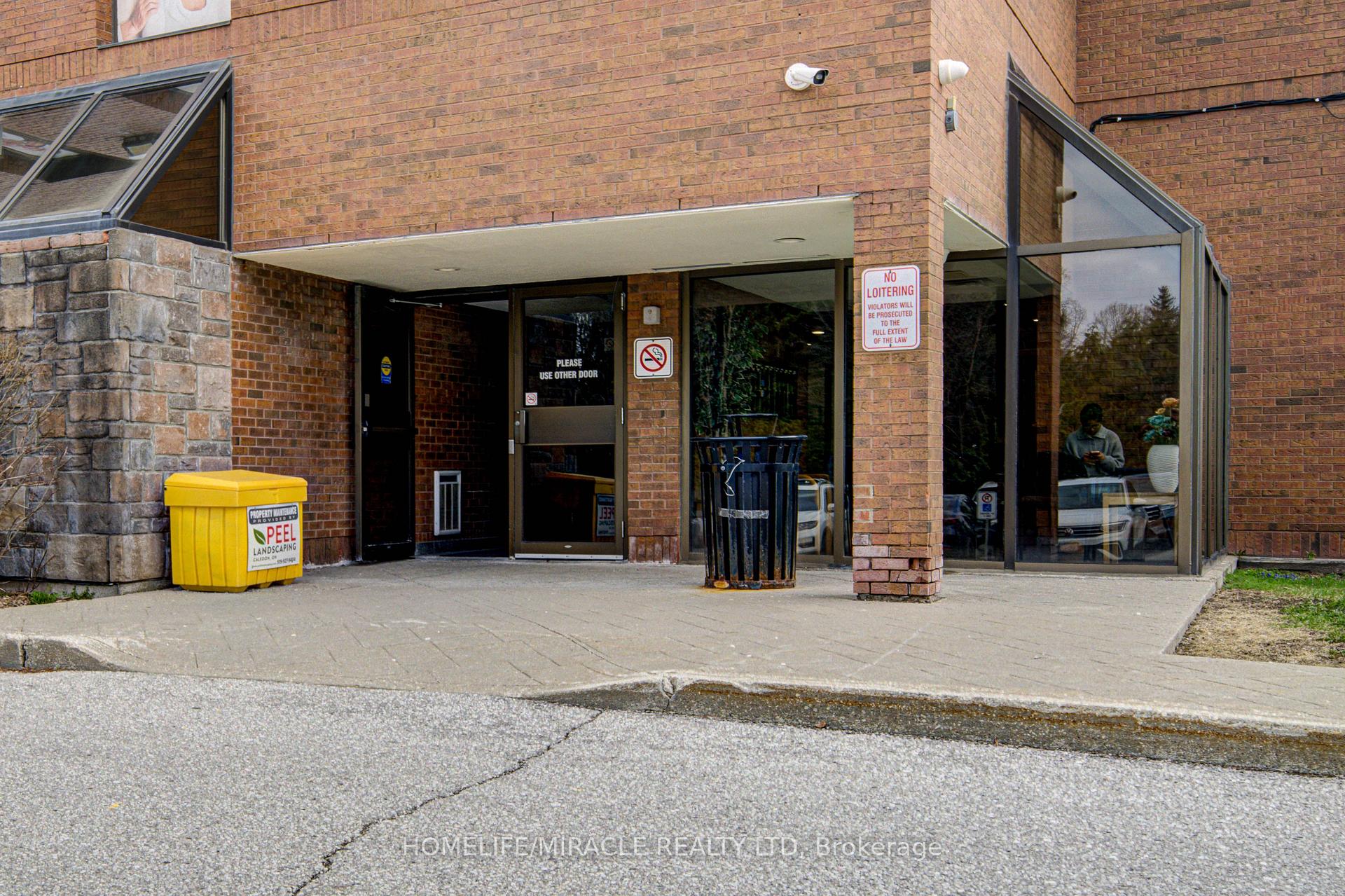 L14 - 15 Elizabeth Street, Orangeville, ON, exterior