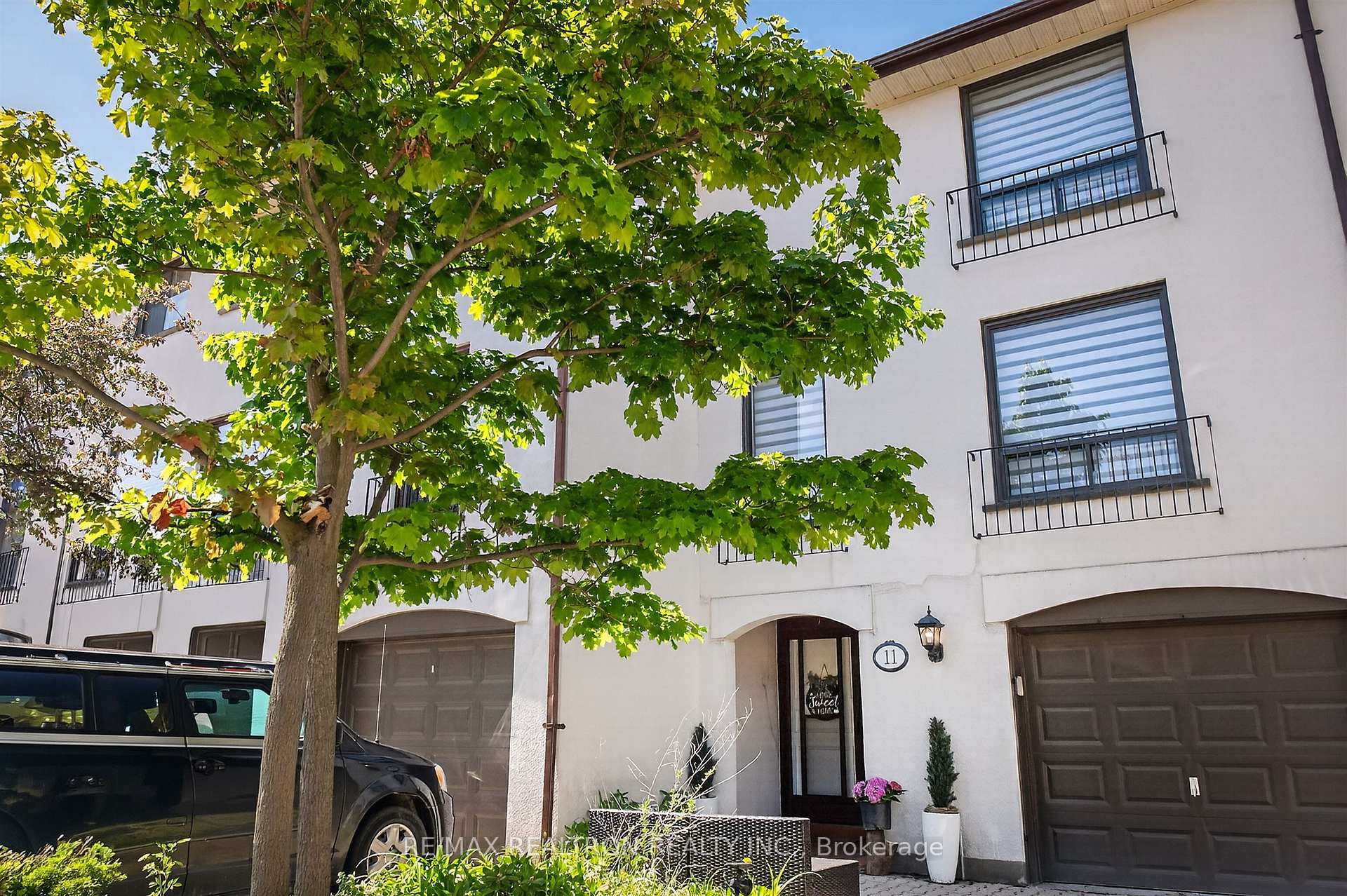 11 - 7077 Estoril Road, Mississauga, ON, exterior