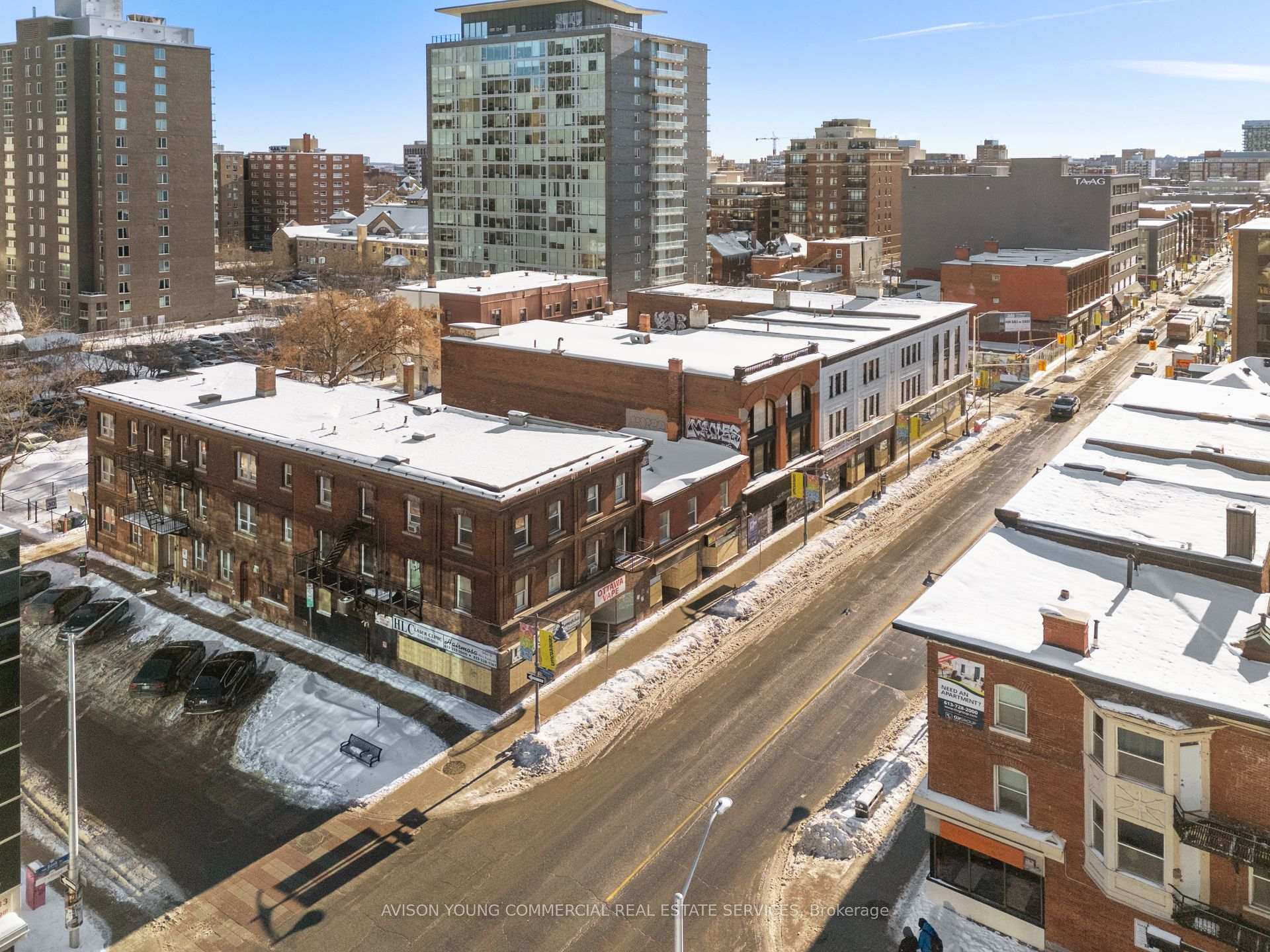 178 Nepean & 211-231 Bank Street, Ottawa Centre, ON, exterior