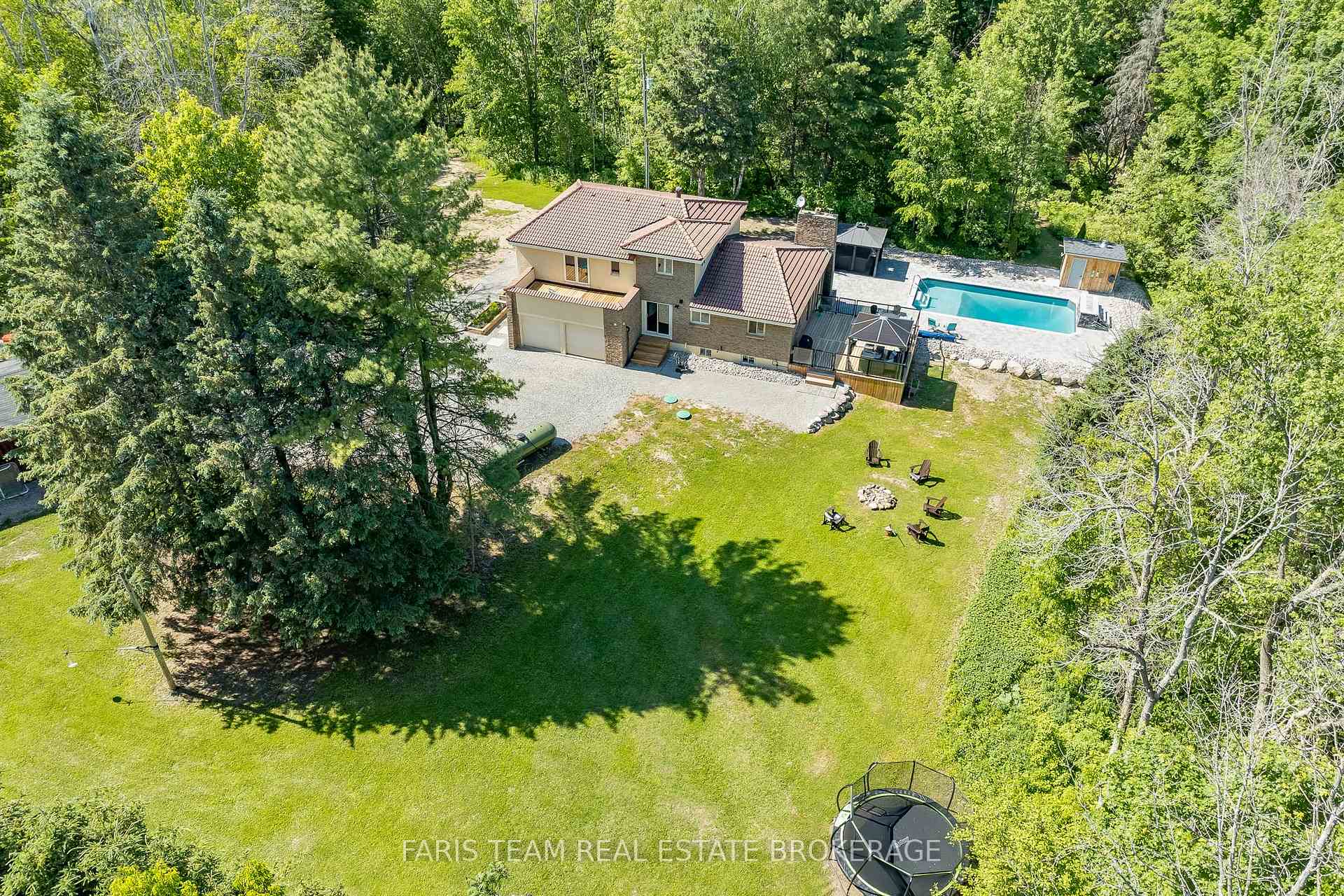 2087 Rumney Road, Tay, ON, exterior