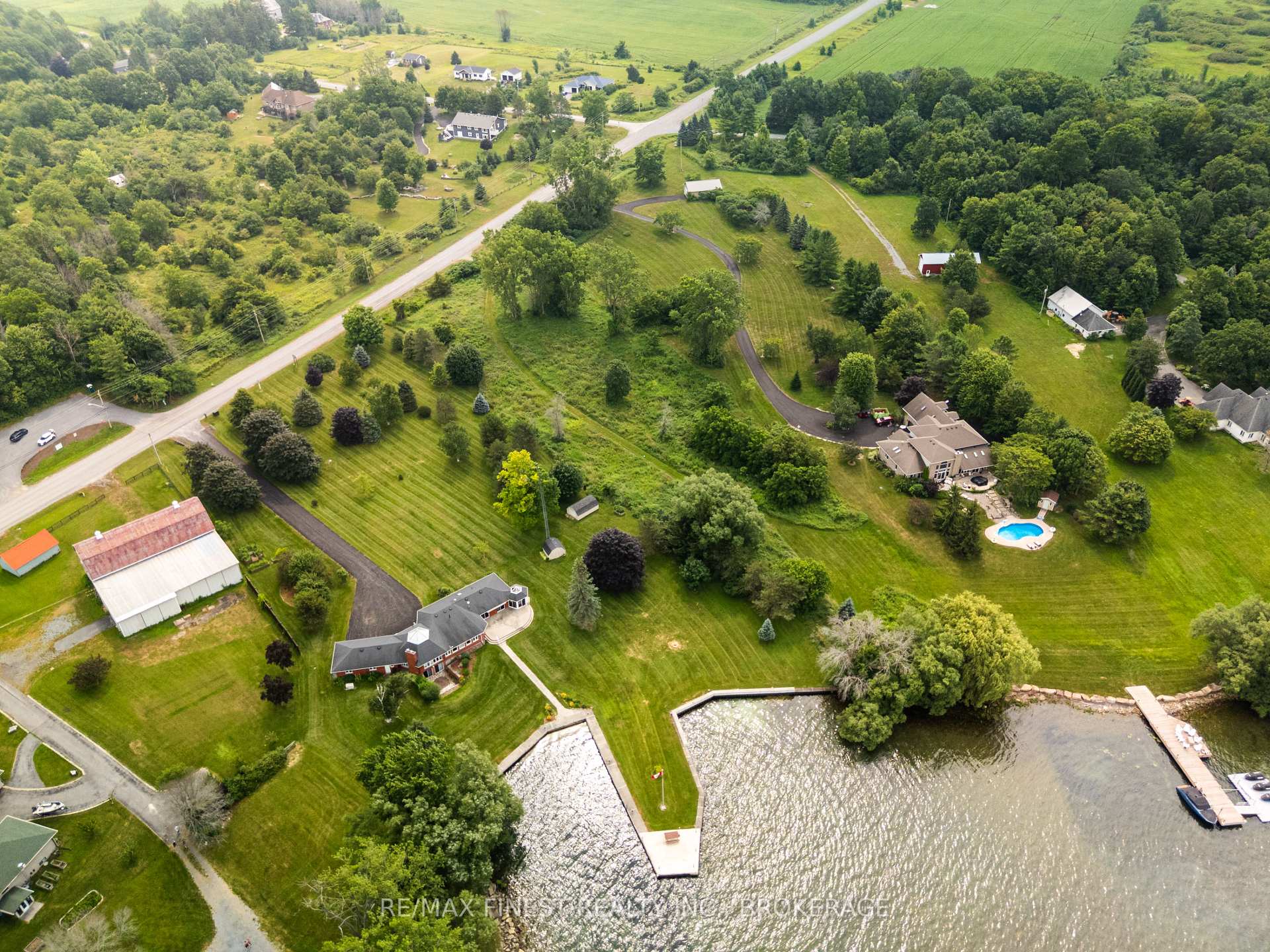 40 Howe Island Drive, Frontenac Islands, ON, exterior