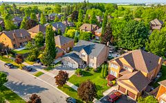 7 Stonegate Drive, Brampton, ON, exterior