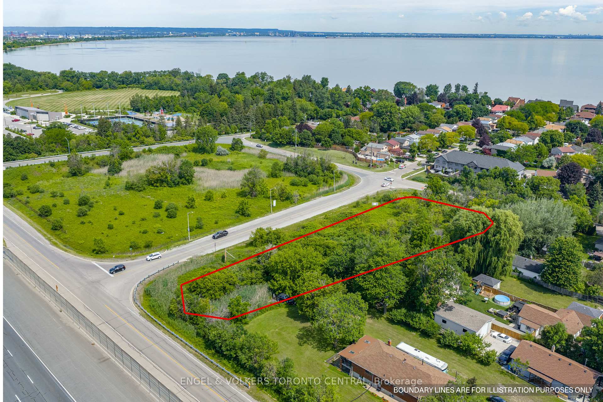 6 Parkedge Drive, Hamilton, ON, exterior