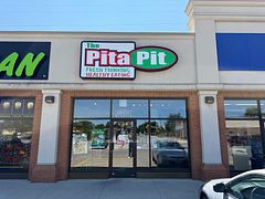 204 - 204 Silvercreek Parkway N, Guelph, ON, exterior