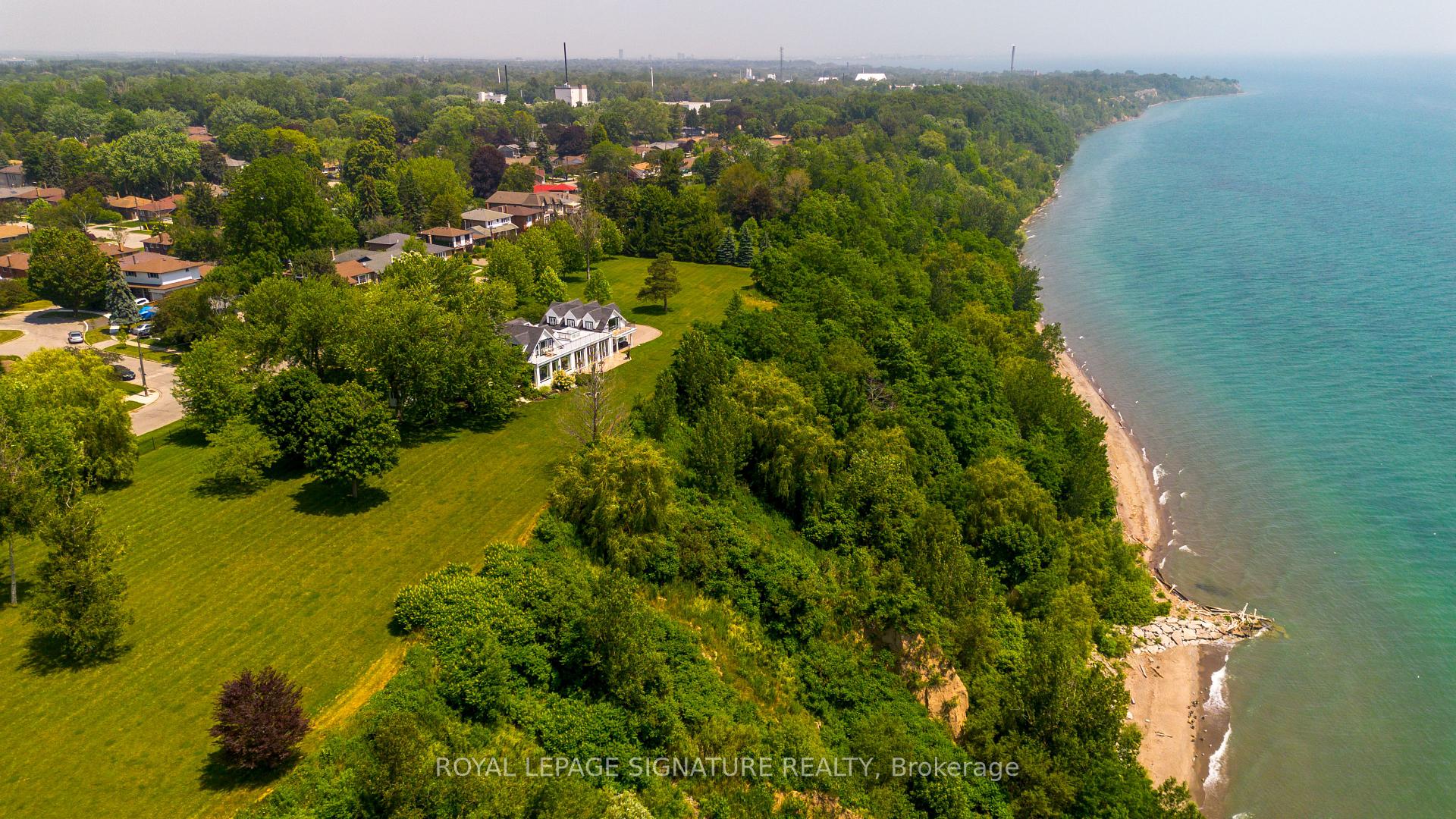 220 Greyabbey Trail, Toronto E08, ON, exterior