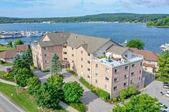 307 - 4 Beck Boulevard, Penetanguishene, ON, exterior