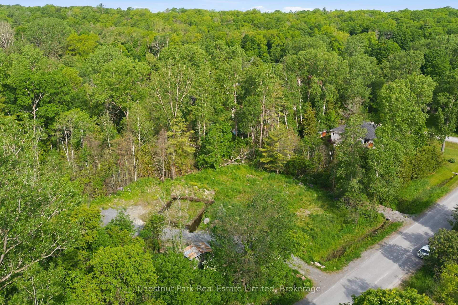 40 Whispering Woods Drive, Quinte West, ON, exterior