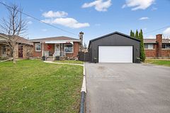 73 Avondale Street, Brantford, ON, exterior