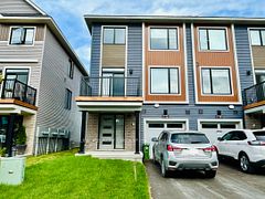 772 Tadpole Crescent, Barrhaven, ON, exterior