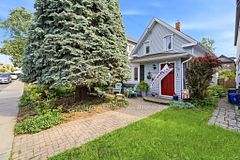 367 Charlton Avenue W, Hamilton, ON, exterior