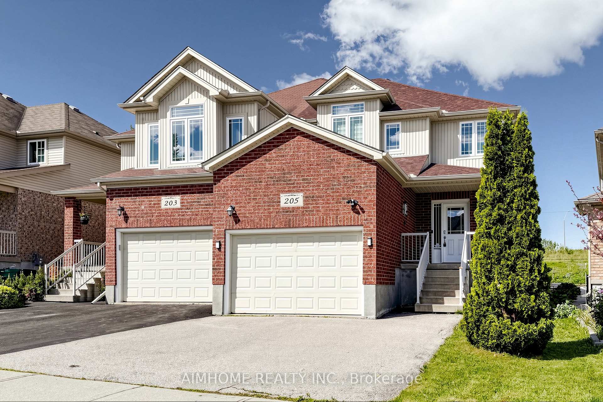 205 Huck Crescent, Kitchener, ON, exterior