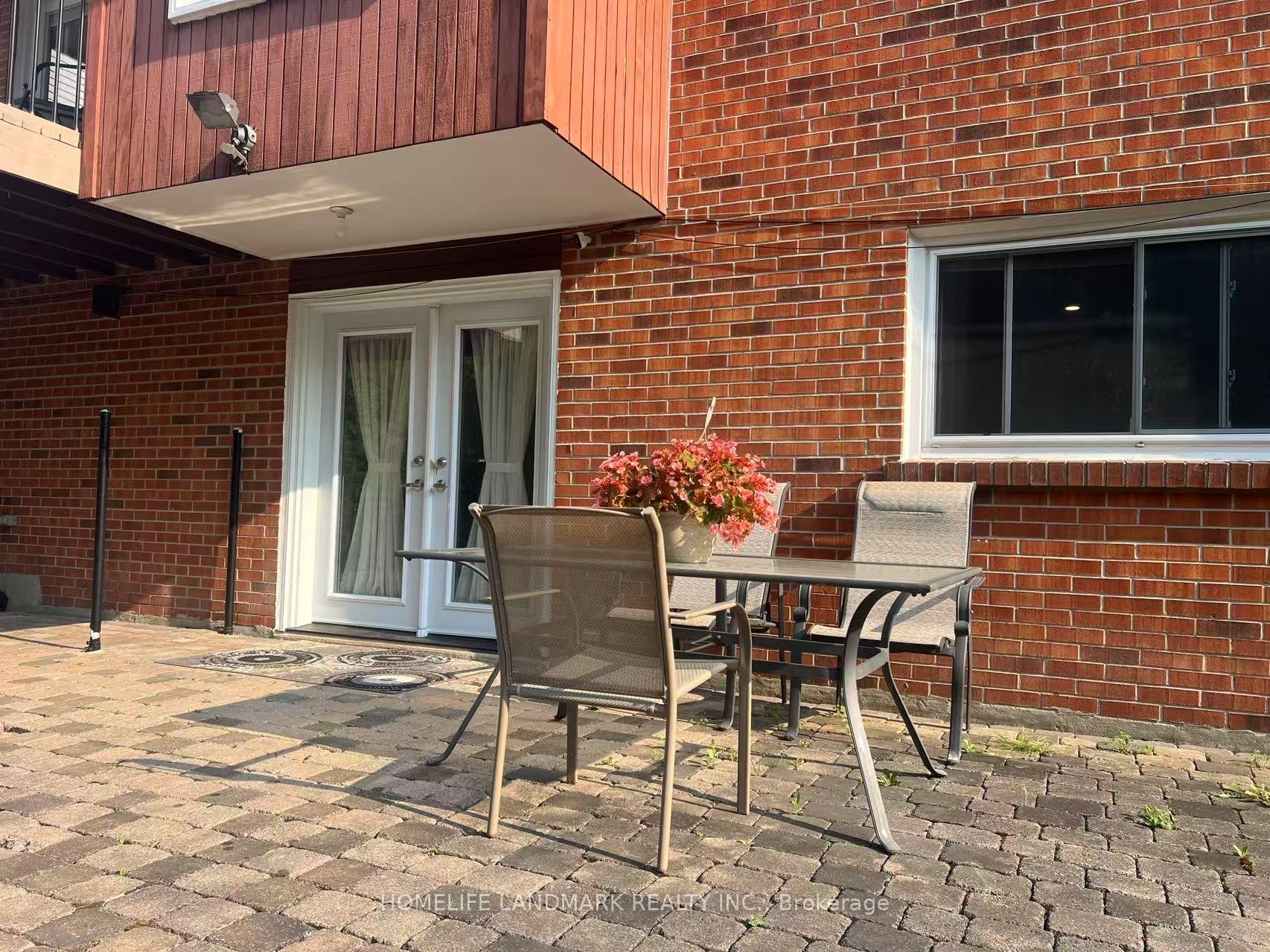 Bsmt - 8 Pine Knoll Gate, Markham, ON, exterior