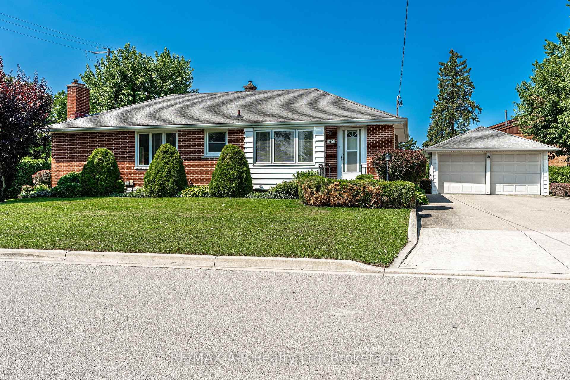 34 Warner Street, St. Marys, ON, exterior