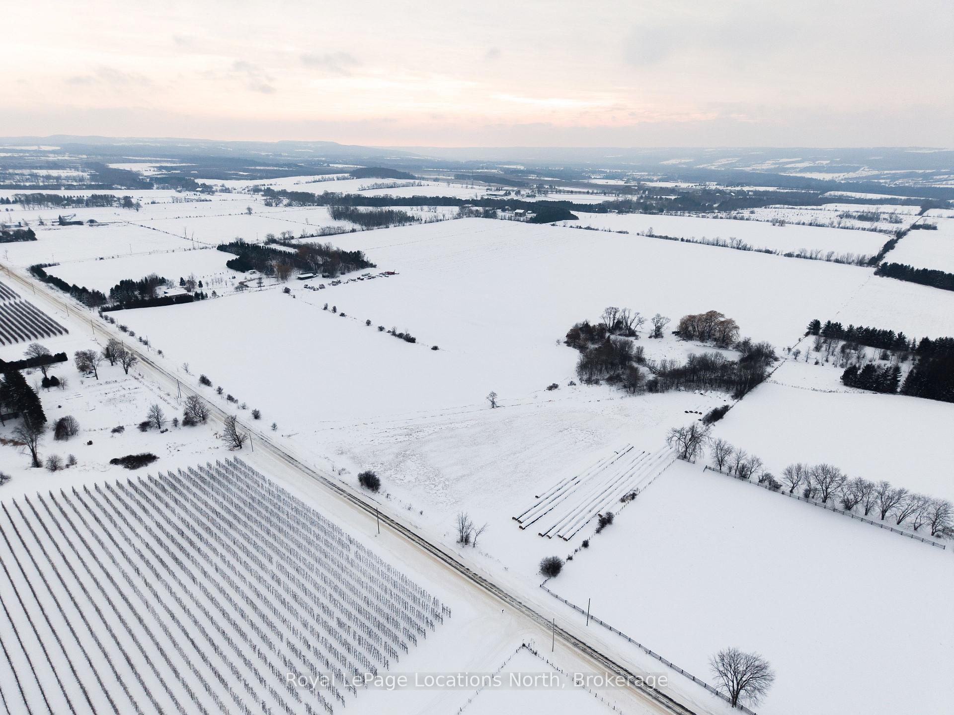 416400 10th Line, Blue Mountains, ON, exterior