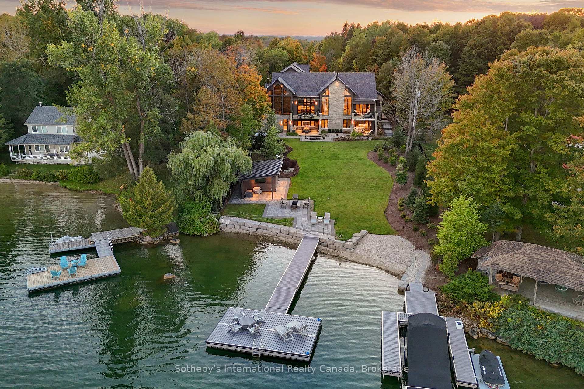 194457 Grey 13 Road, Grey Highlands, ON, exterior
