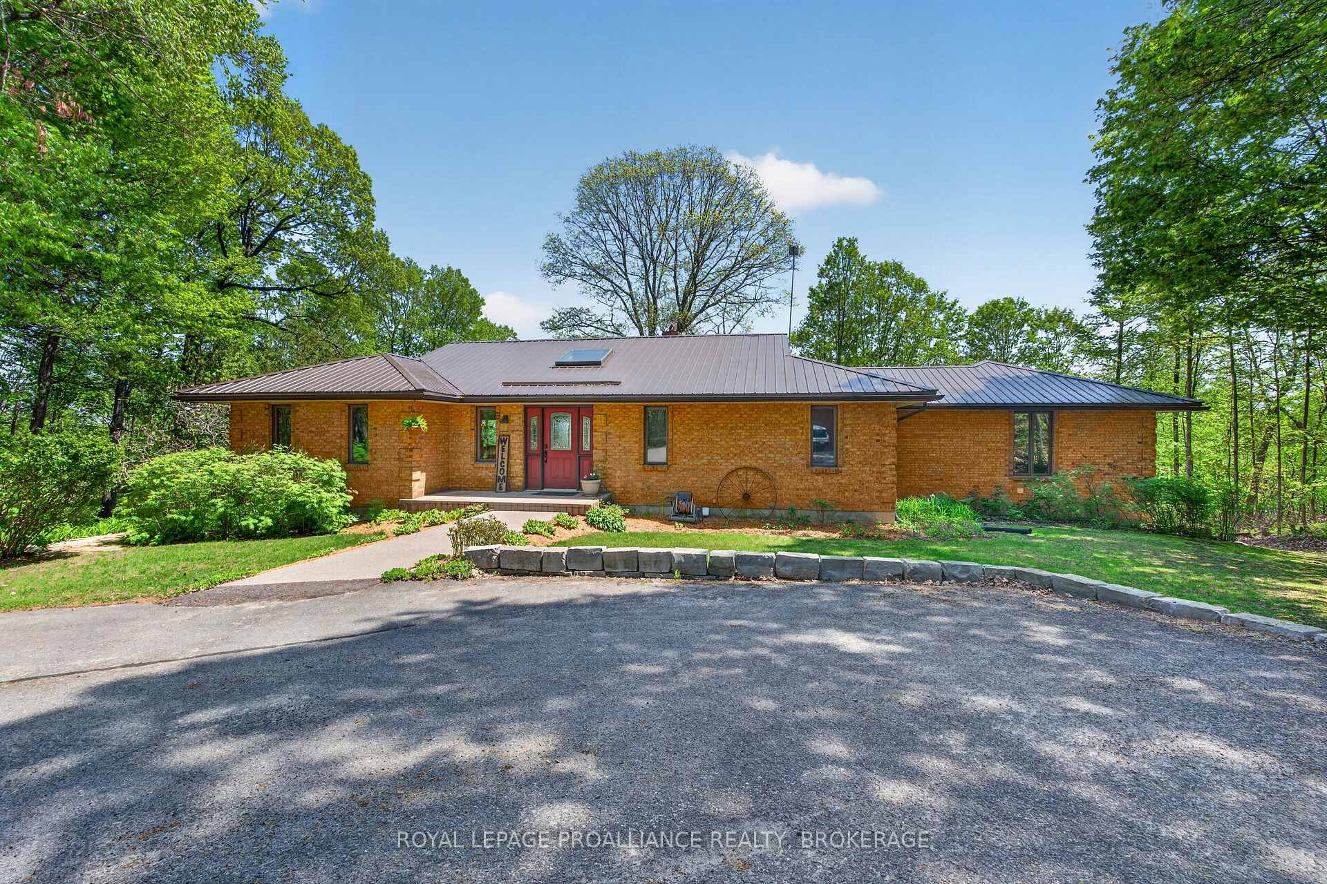 4362 Sills Bay Road, Frontenac, ON, exterior