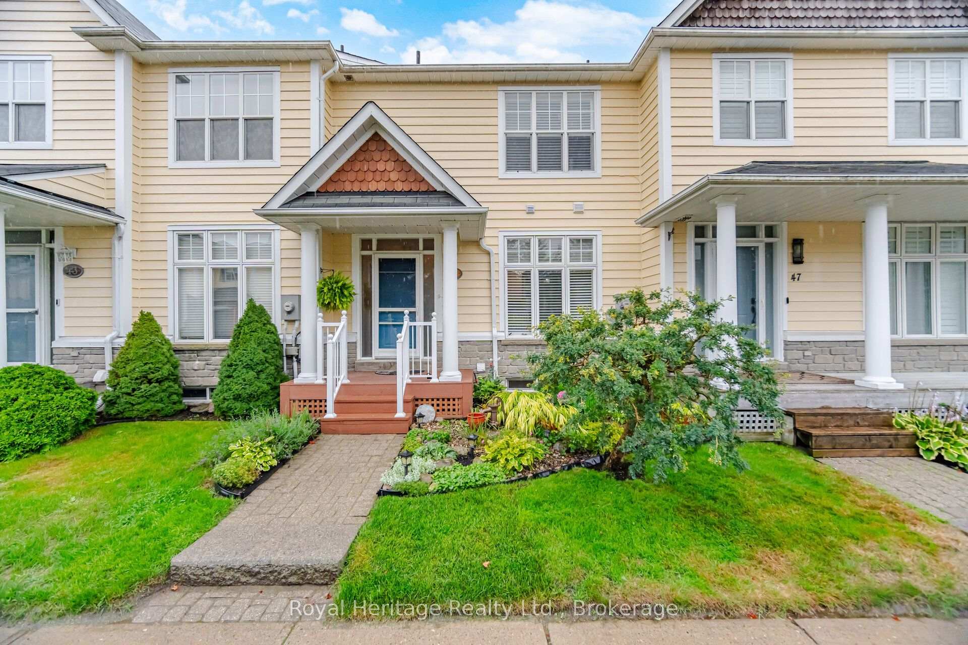 #45 - 2800 Courtice Road, Clarington, ON, exterior