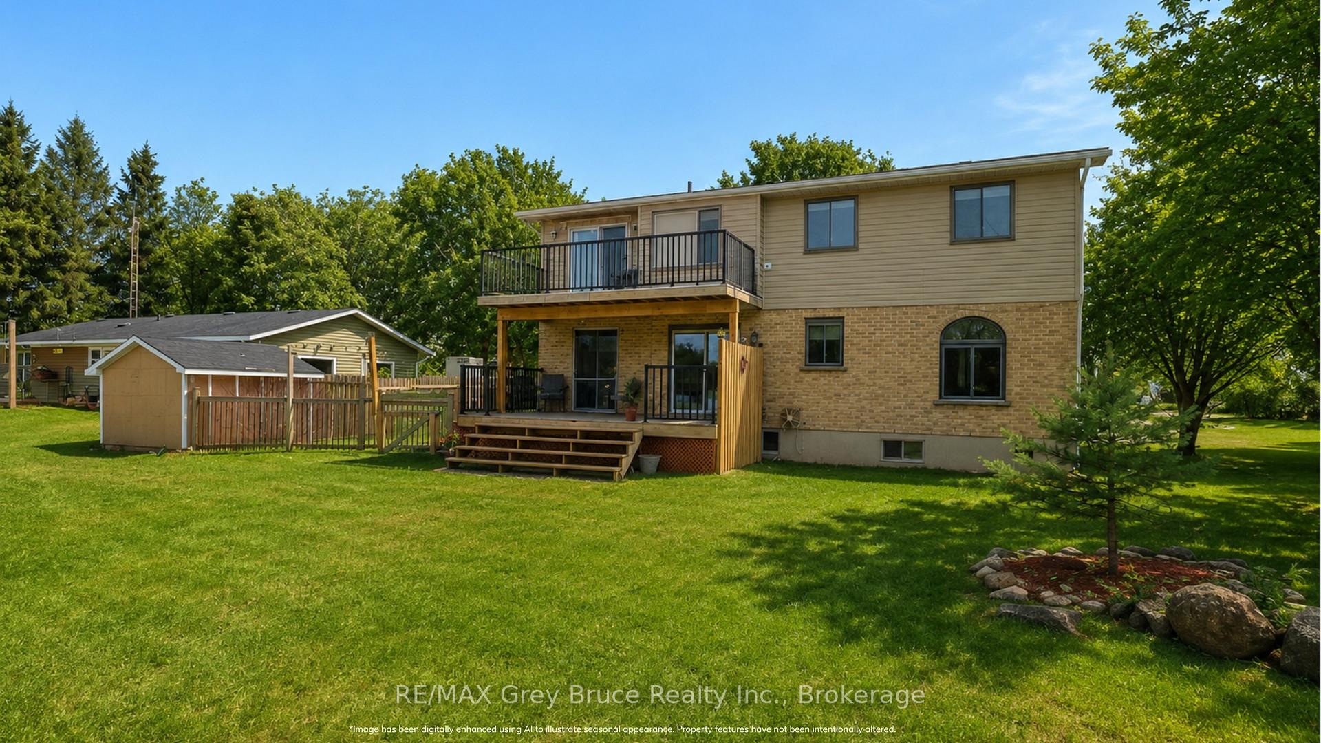 102 MARY Avenue, Georgian Bluffs, ON, exterior