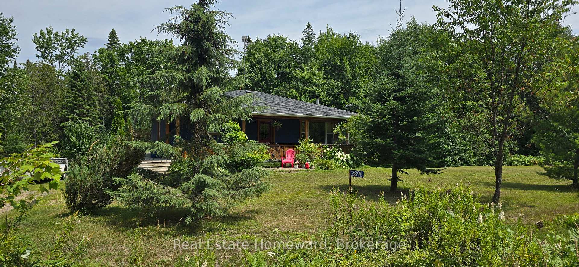 2896 Brunel Road, Huntsville, ON, exterior