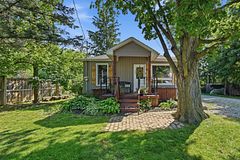 21 RENFREW Street E, Haldimand, ON, exterior