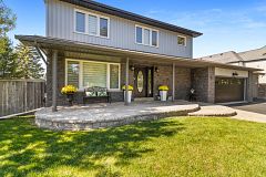 60 Nobleview Drive, King, ON, exterior