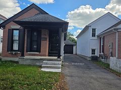 133 Wake Robin Drive, Kitchener, ON, exterior