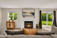 33 Whitehorn Park Road W, Bracebridge, ON, exterior
