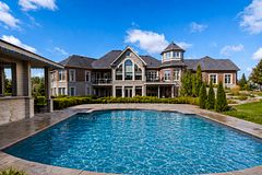 3335 Hollywood Court, Pickering, ON, exterior