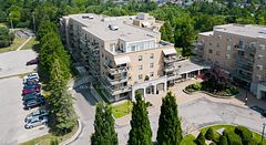408 - 2506 Rutherford Road, Vaughan, ON, exterior