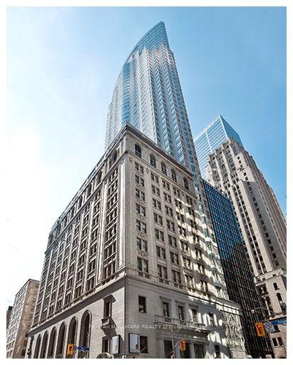 824 - 1 King Street W, Toronto C01, ON, exterior