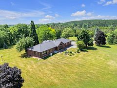 676 Foxton Road, Belleville, ON, exterior