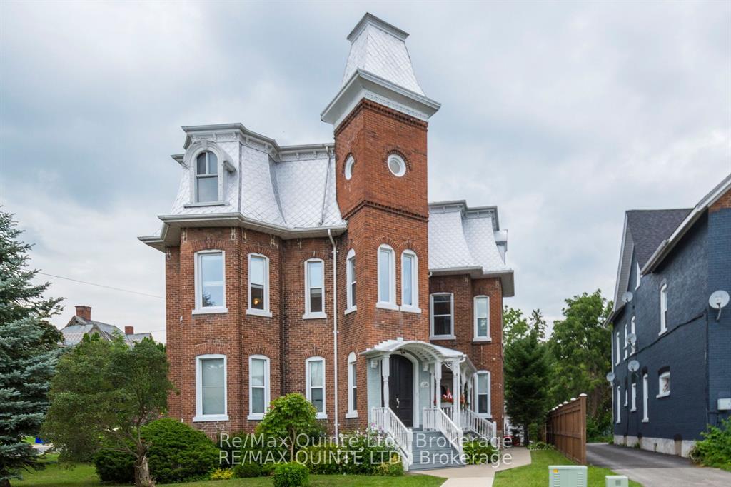 5 - 116 King Street, Quinte West, ON, exterior