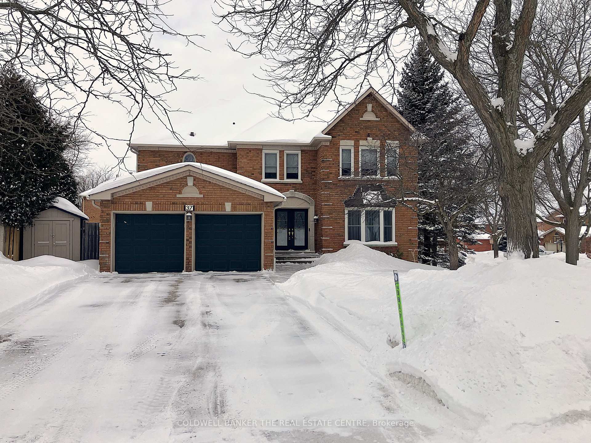 37 Falling Brook Drive, Barrie, ON, exterior