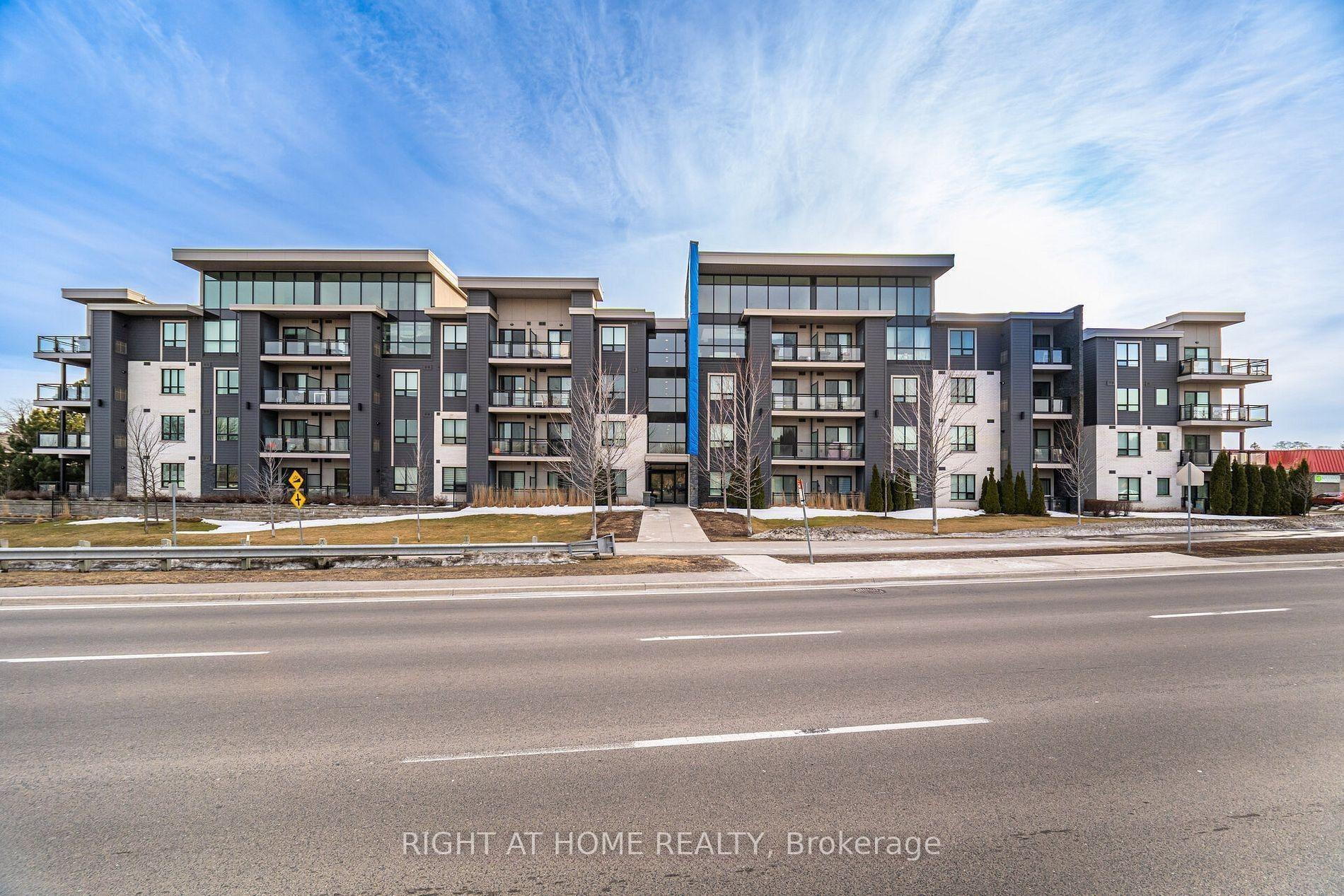 236 - 3170 Erin Mills Parkway, Mississauga, ON, exterior