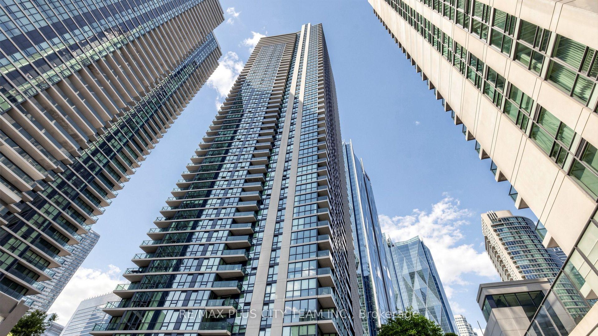 4302 - 16 Harbour Street, Toronto C01, ON, exterior