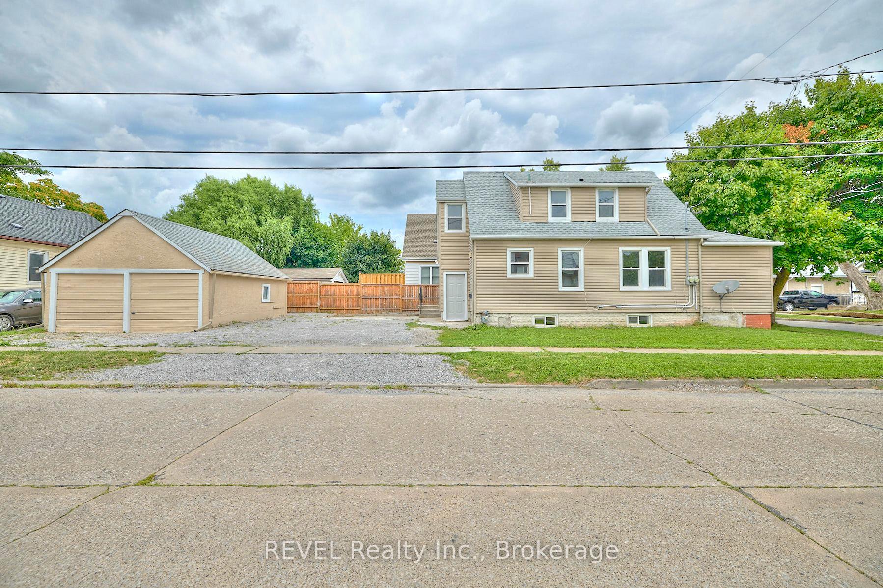 43 COSBY Avenue, St. Catharines, ON, exterior