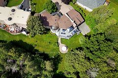 127 Taylorwood Court, Oshawa, ON, exterior