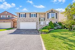 42 Cherry Blossom Crescent, Clarington, ON, exterior