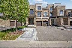 132 Elyse Court, Aurora, ON, exterior