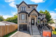 195 Danforth Road, Toronto E06, ON, exterior