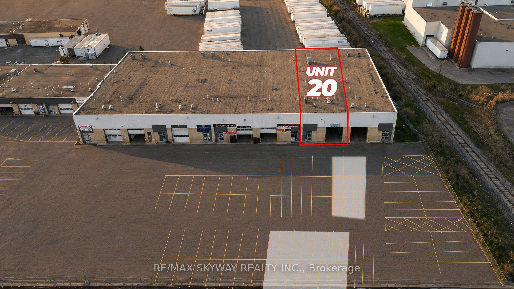 20 - 2070 Steeles Avenue E, Brampton, ON, exterior