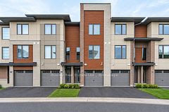 56 Winters Crescent, Collingwood, ON, exterior