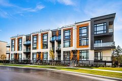 1504 - 11 David Eyer Road, Richmond Hill, ON, exterior