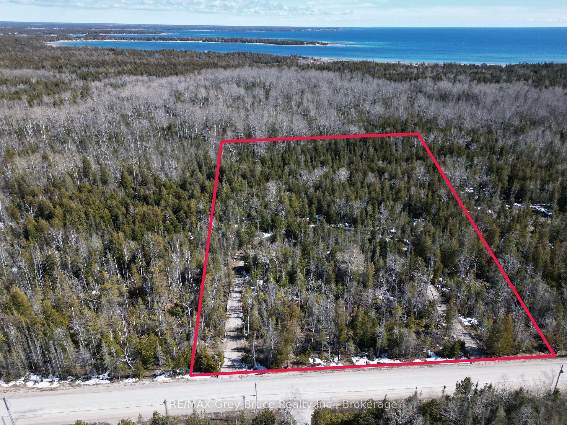 31 Baise Avenue, Northern Bruce Peninsula, ON, exterior
